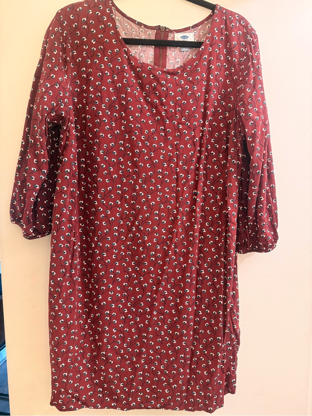 Old Navy Burgundy Floral Knee-Length Shift Dress